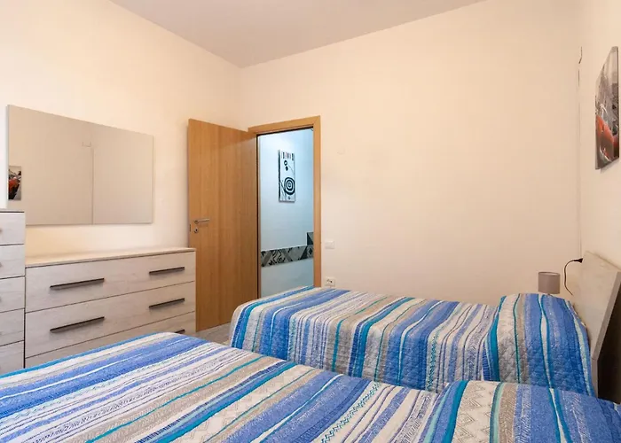 Apartman Ar Follonica