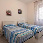Apartman Ar Follonica