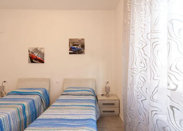 Ar * Фоллоника